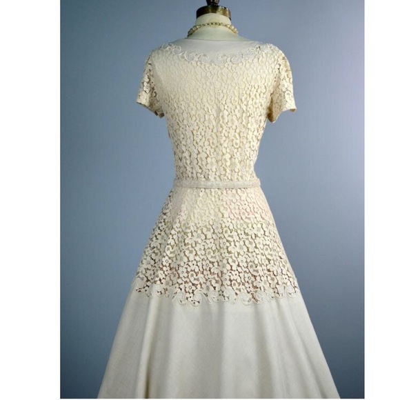 Vintage 1950s dress - Picture 3 of 11